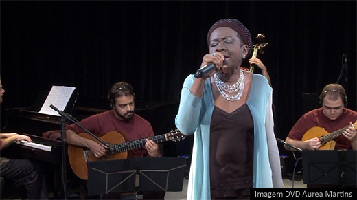 Áurea Martins – Iluminante