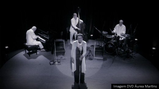 Áurea Martins – Iluminante