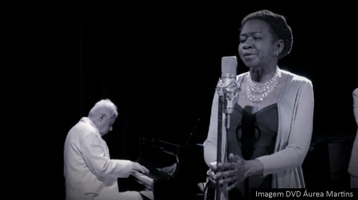 Áurea Martins – Iluminante